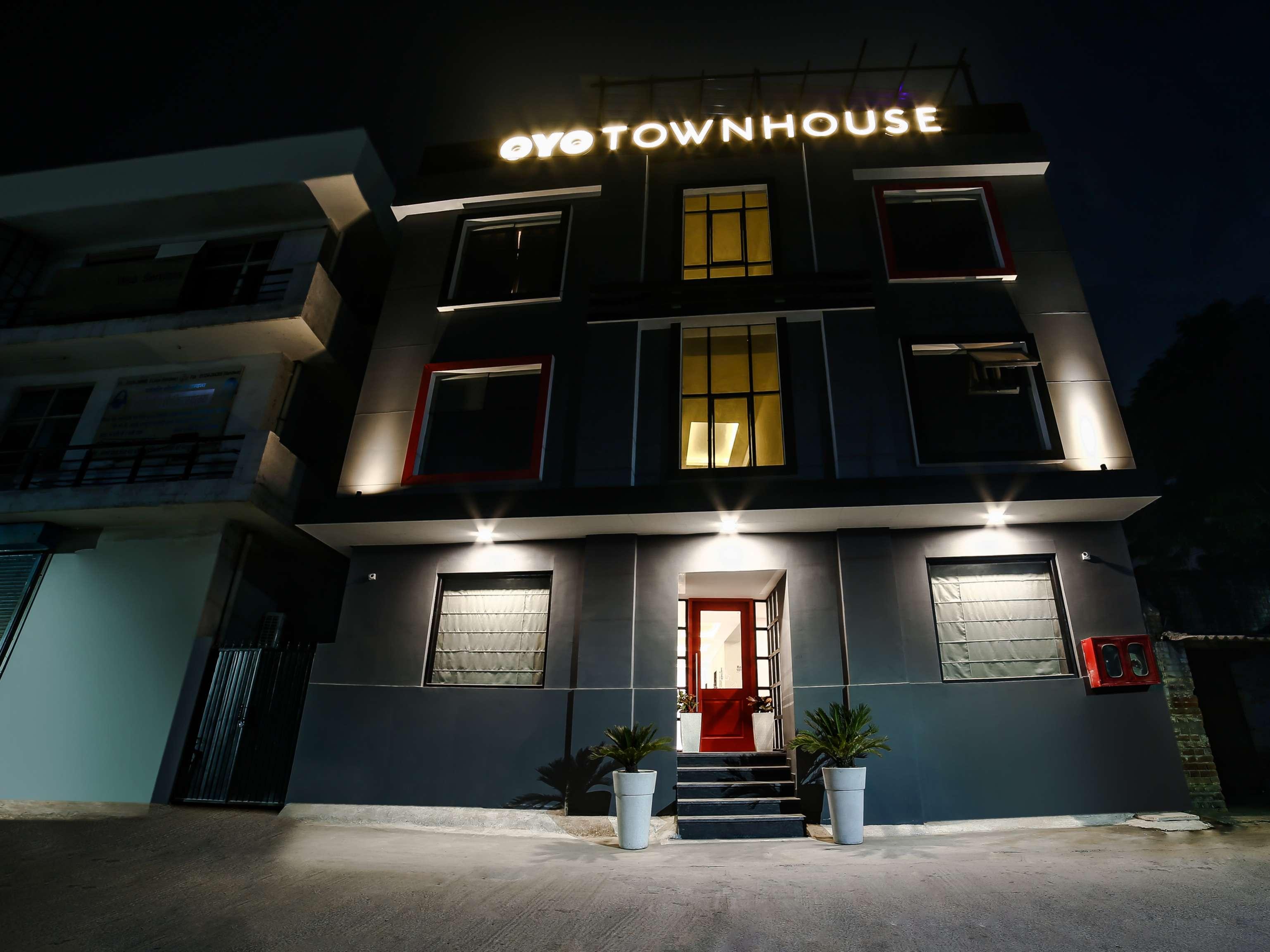 Hotel Collection O Townhouse 069 Gurgáon Exteriér fotografie